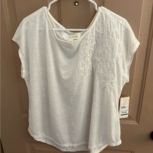 French Laundry White Floral Appliqué Top